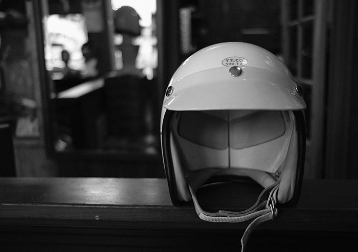 bell 500 tx helmet 500-TX Le Mans 1923 Edition Mini The Custom 500 is the epitome of a classic 3/4 helmet 500-TX FIRST TT AND