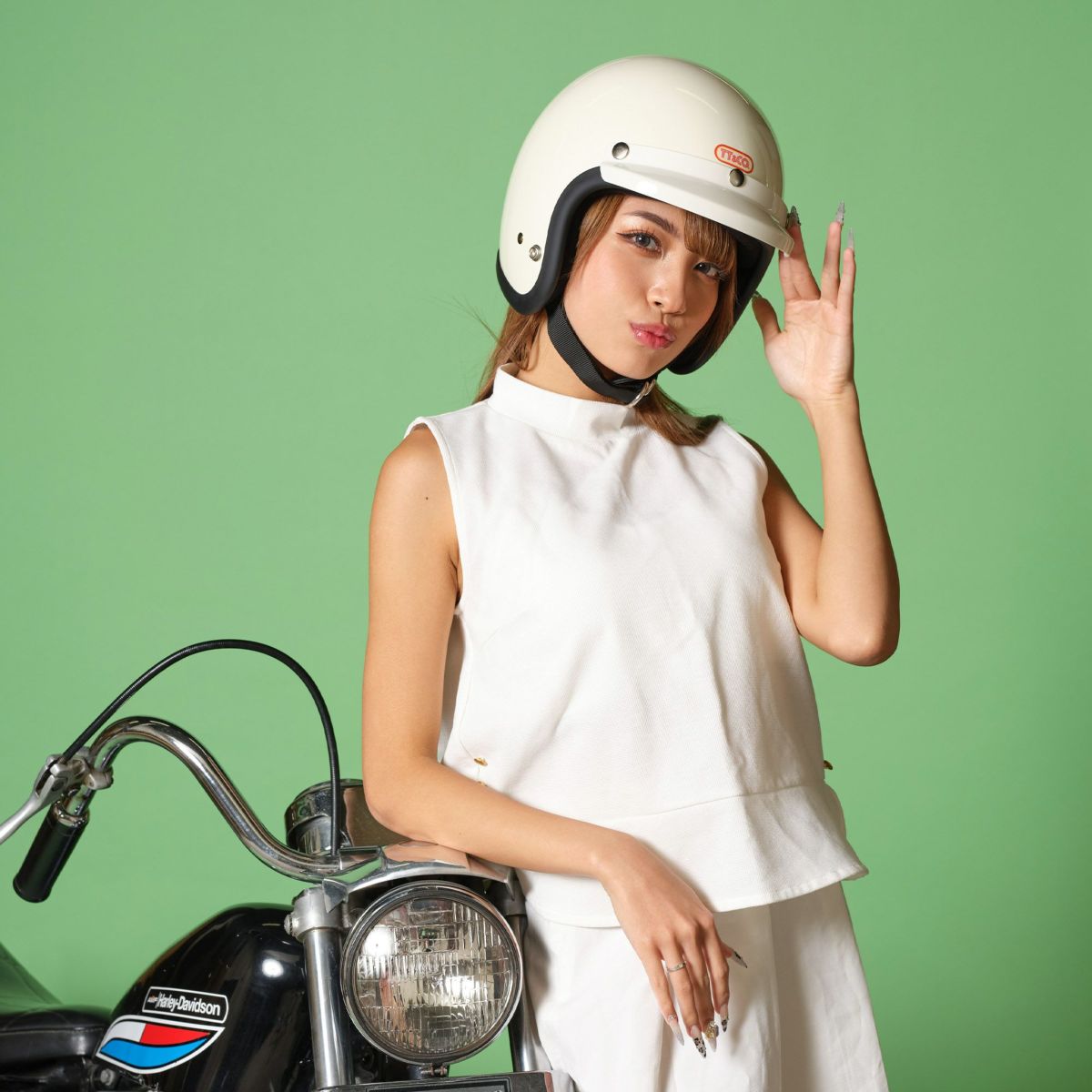 500-TX EXCLUSIVE VISOR IVORY