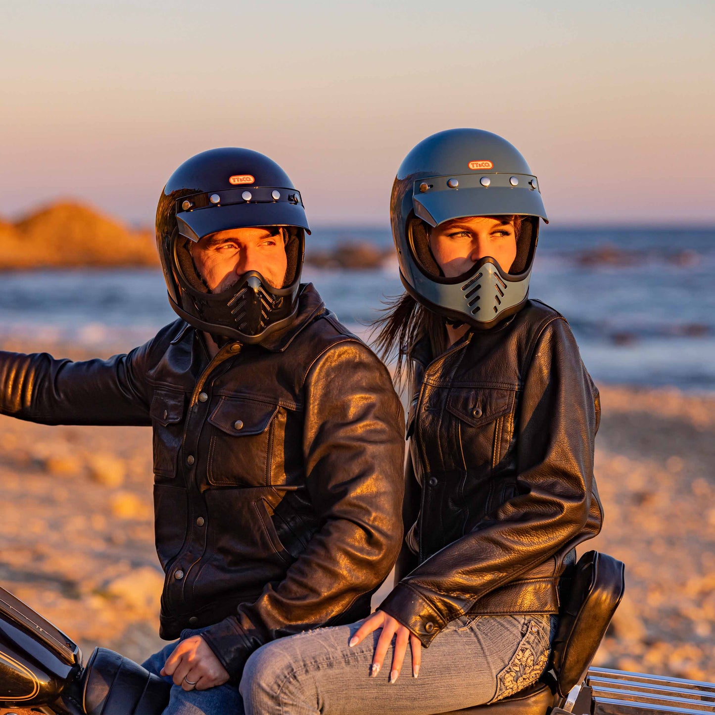 MOTOMOTO3 SG/DOT STANDARD BLACK