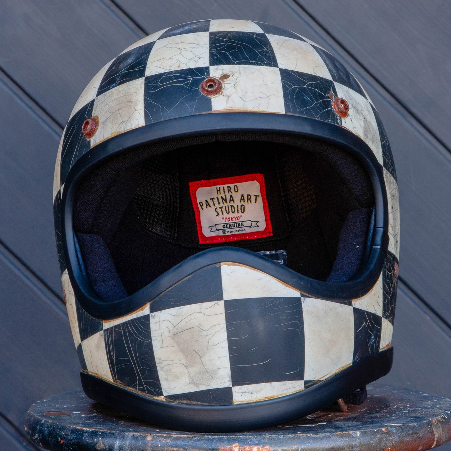 The Real Crack in Paint HIRO PATINA ART STUDIO ONLY ONE No.065