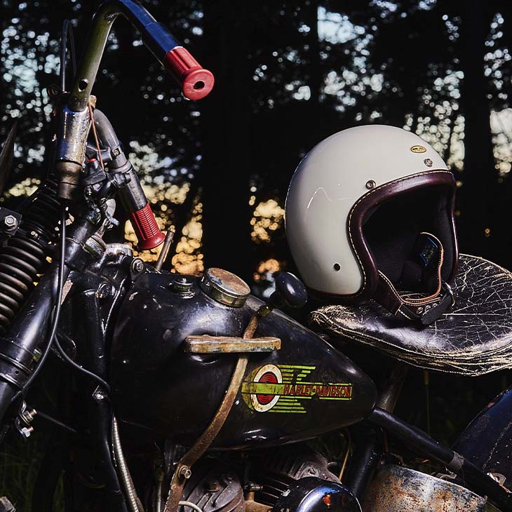 SUPER MAGNUM XXL 皮革边缘射击黑色皮革象牙色